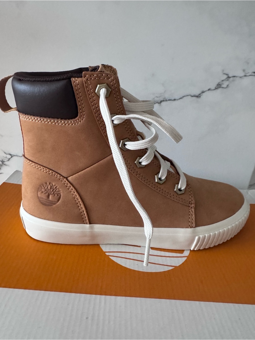 Timberland Tan Leather High-Top Sneakers with White Soles and Laces - Picture 3 of 6